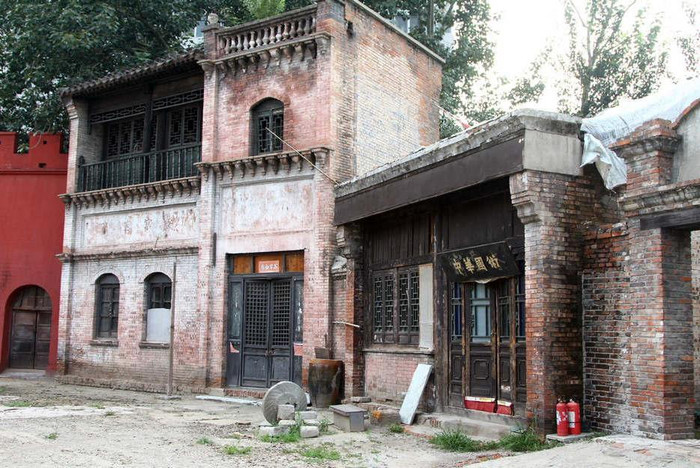 Dư luận và truyền thông Trung Quốc đang hy vọng chính quyền thành phố Bắc Kinh cũng như các bộ có liên quan sẽ lưu giữ và tu sửa trường quay Bắc Kinh để nó trở thành một di tích lịch sử của điện ảnh Trung Quốc. Dư luận và truyền thông Trung Quốc đang hy vọng chính quyền thành phố Bắc Kinh cũng như các bộ có liên quan sẽ lưu giữ và tu sửa trường quay Bắc Kinh để nó trở thành một di tích lịch sử của điện ảnh Trung Quốc.