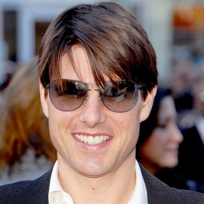 Tom Cruise của 2007 sau bộ phim “Lions for Lambs” để sau đó cùng Will Smith đặt dấu ấn tại một rạp hát của người Hoa của Grauman tại Los Angeles. Tom Cruise của 2007 sau bộ phim “Lions for Lambs” để sau đó cùng Will Smith đặt dấu ấn tại một rạp hát của người Hoa của Grauman tại Los Angeles.
