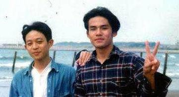 Nam ca sĩ Đài Loan Châu Kiệt Luân (phải).