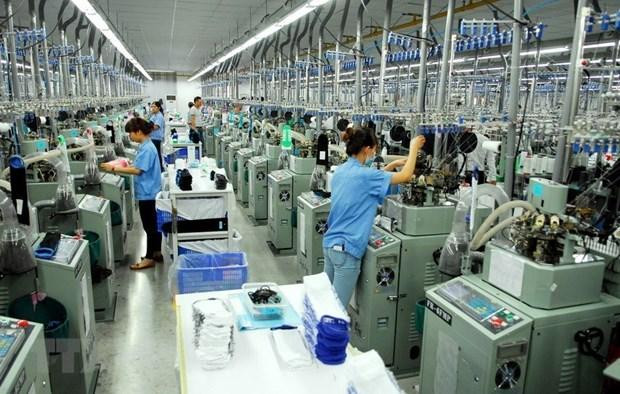 Dây chuyền sản xuất tất xuất khẩu mới đưa vào hoạt động tại Công ty Trách nhiệm hữu hạn Jasan Việt Nam (vốn đầu tư Trung Quốc) trong Khu công nghiệp VSIP Hải Phòng (Ảnh: CTV) Dây chuyền sản xuất tất xuất khẩu mới đưa vào hoạt động tại Công ty Trách nhiệm hữu hạn Jasan Việt Nam (vốn đầu tư Trung Quốc) trong Khu công nghiệp VSIP Hải Phòng (Ảnh: CTV)