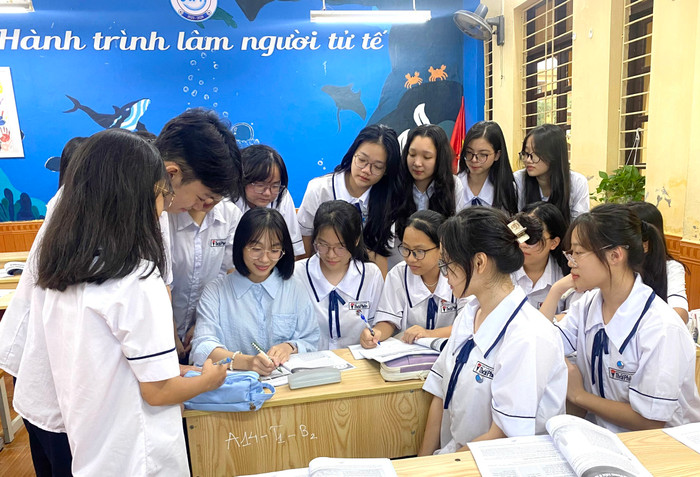 Việc xác định rõ mục tiêu tương lai và nỗ lực phấn đấu trong quá trình học tập đã giúp cô Huyền Thanh đạt được ước mơ (Ảnh: NVCC)