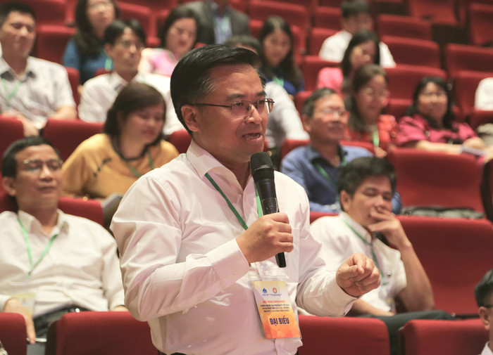 Phó giáo sư, Tiến sĩ Bùi Xuân Hải – Hiệu trưởng Trường Đại học Hải Phòng (Ảnh: Lã Tiến) GDVN_bui-xuan-hai-1.jpg