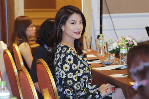 Sự xuất hiện của Trương Ngọc Ánh nhận được rất nhiều sự quan tâm của khán giả. Sự xuất hiện của Trương Ngọc Ánh nhận được rất nhiều sự quan tâm của khán giả.