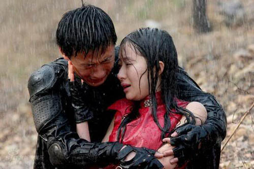 Trong thí nghiệm, máy điện thoại di động biến thành một cô gái trở về thời kỳ nhà Đường, giúp đỡ Tôn Ngộ Không đi chinh phục Huỳnh Mi. Rất tiếc, lúc này cô ngốc đã tiêu hao hết năng lượng nên dù nhà khoa học muốn gọi Cô Ngốc về gấp năm 2060 cũng không về được... Nhờ nỗ lực của Lục Tiểu Thiên, Tôn Ngộ Không và Trư Bát Giới đã đưa điện thoại di động và Huỳnh Mi đại vương trở về quê hương của họ Trong thí nghiệm, máy điện thoại di động biến thành một cô gái trở về thời kỳ nhà Đường, giúp đỡ Tôn Ngộ Không đi chinh phục Huỳnh Mi. Rất tiếc, lúc này cô ngốc đã tiêu hao hết năng lượng nên dù nhà khoa học muốn gọi Cô Ngốc về gấp năm 2060 cũng không về được... Nhờ nỗ lực của Lục Tiểu Thiên, Tôn Ngộ Không và Trư Bát Giới đã đưa điện thoại di động và Huỳnh Mi đại vương trở về quê hương của họ