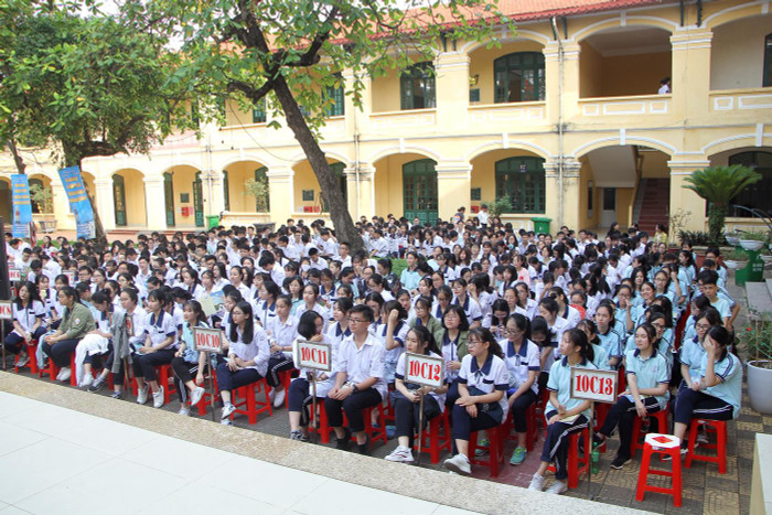 Nhiều cơ hội và thách thức trong thời kỳ cách mạng công nghiệp 4.0 đang chờ thế hệ học sinh được sinh ra trong thế kỷ 21. (Ảnh: Lã Tiến) Nhiều cơ hội và thách thức trong thời kỳ cách mạng công nghiệp 4.0 đang chờ thế hệ học sinh được sinh ra trong thế kỷ 21. (Ảnh: Lã Tiến)