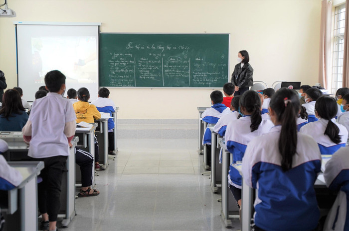 Các phòng học của nhà trường đều được trang bị hệ thống công nghệ thông tin (Ảnh: PL)