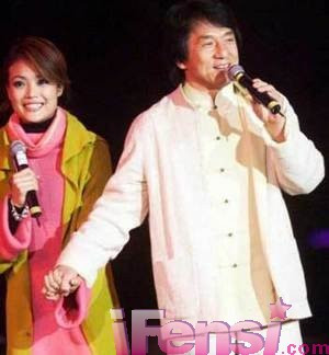 Thành Long cùng cô "em gái" Dung Tổ Nhi.