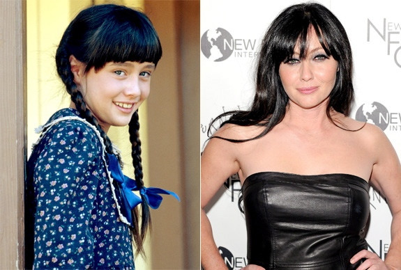 Shannen Doherty trong vai Jenny Wilder. Vào vai cô con gái nhà Wilder (con của Laura Ingalls) trong Ngôi nhà nhỏ khi cô lên 11 tuổi. Cô từng đóng các phim “Girls Just Want to Have Fun” và “Heather”, nhưng vai diễn xuất sắc nhất của cô là Brenda Walsh trong phim “Đồi Beverly, 90210”. Ngoài ra cô còn nổi tiếng với vai cô phù thủy Prue Halliwell trong bộ phim dài tập “Phép thuật”. Shannen Doherty trong vai Jenny Wilder. Vào vai cô con gái nhà Wilder (con của Laura Ingalls) trong Ngôi nhà nhỏ khi cô lên 11 tuổi. Cô từng đóng các phim “Girls Just Want to Have Fun” và “Heather”, nhưng vai diễn xuất sắc nhất của cô là Brenda Walsh trong phim “Đồi Beverly, 90210”. Ngoài ra cô còn nổi tiếng với vai cô phù thủy Prue Halliwell trong bộ phim dài tập “Phép thuật”.