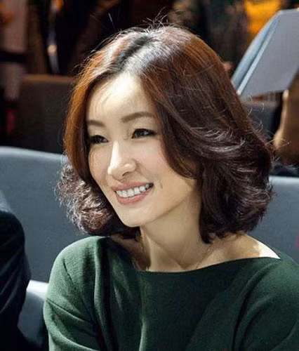 Tần Hải Lộ mua bảo hiểm 1 triệu tệ cho mí mắt và 26 triệu tệ cho toàn bộ cơ thể.