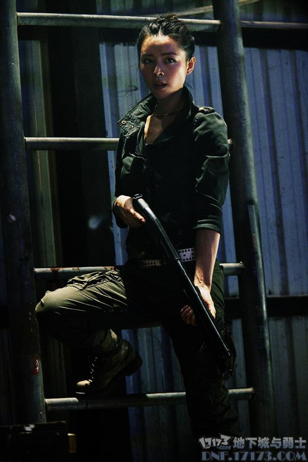 Trương Tịnh Sơ trong phim “City under Siege” – Toàn thành giới bị.