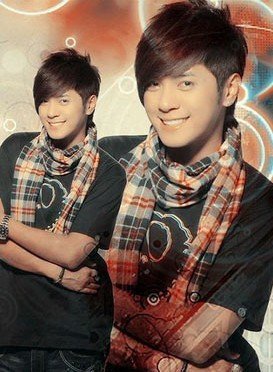 Nam ca sĩ La Chí Tường là người tộc Cao Sơn và mang nửa dòng máu tộc Pangcah (hay A Mỹ tộc) ở Đài Loan. Nam ca sĩ La Chí Tường là người tộc Cao Sơn và mang nửa dòng máu tộc Pangcah (hay A Mỹ tộc) ở Đài Loan.