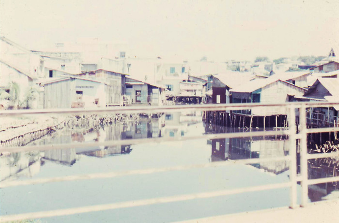 Sài Gòn 67-68 - cầu Trương Minh giảng. Ảnh. Dave DeMIlner. Sài Gòn 67-68 - cầu Trương Minh giảng. Ảnh. Dave DeMIlner.