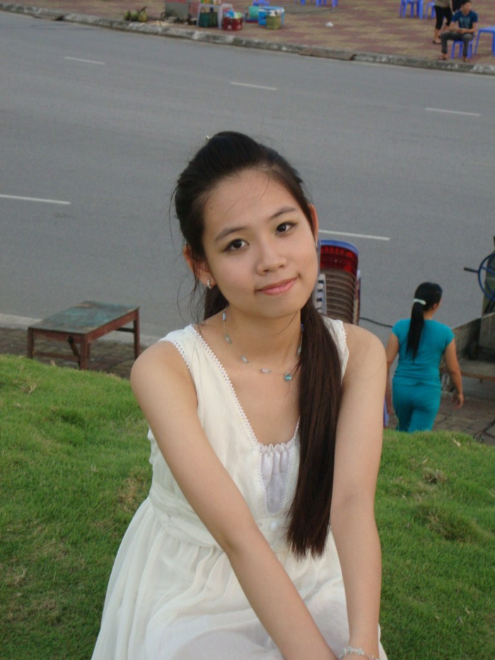 Ước mơ sau này của mình là trở thành 1 nhà thiết kế thời trang nổi tiếng và mình sẽ cố gắng hết sức để đạt được ước mơ của mình. Ước mơ sau này của mình là trở thành 1 nhà thiết kế thời trang nổi tiếng và mình sẽ cố gắng hết sức để đạt được ước mơ của mình.