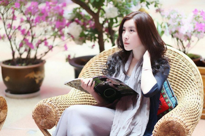 Khuôn mặt thanh tú và tinh khôi của Vương Nha Tiệp trong một bộ hình mới.