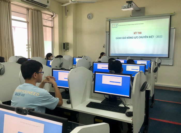 Thí sinh sẽ làm bài trên máy tính (ảnh: Lê Phương) Thí sinh sẽ làm bài trên máy tính (ảnh: Lê Phương)