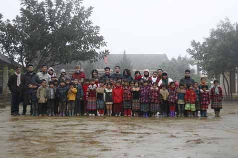 Giấc mơ Việt Nam cùng các em nhỏ trường TH Nan Sin Giấc mơ Việt Nam cùng các em nhỏ trường TH Nan Sin