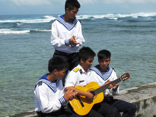 Chút thơ tình người lính biển.