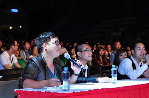 Ban Giám Khảo và Hội đồng chuyên môn Lộ diện thần tượng thời trang đầu tiên của F-idol