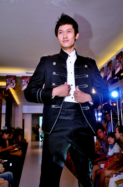 Hương Giang làm cô dâu bên Thanh Thức ảnh 8 Hương Giang làm cô dâu bên Thanh Thức ảnh 8