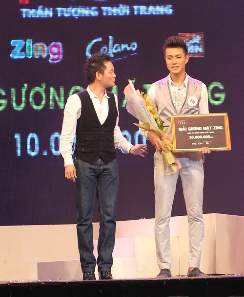 Nguyễn Hoài Nam - Giải Gương mặt Zing bên cạnh Đại diện Zing Lộ diện thần tượng thời trang đầu tiên của F-idol