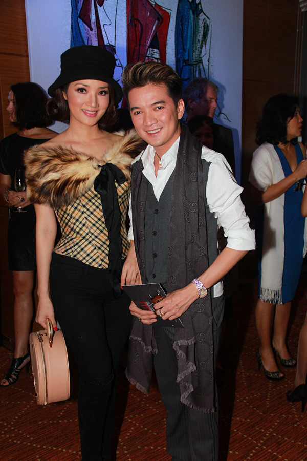 Mr Đàm vẫn luôn giữ được phong độ của "ông Hoàng" Mr Đàm vẫn luôn giữ được phong độ của "ông Hoàng"