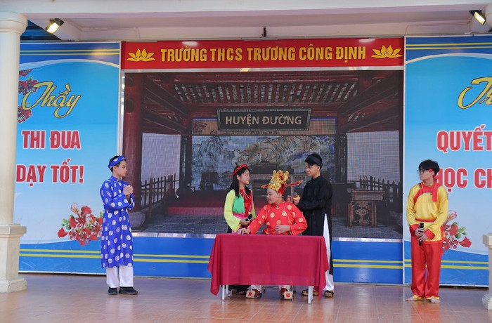 Một số tình huống tại chuyên đề (Ảnh: HH) Một số tình huống tại chuyên đề (Ảnh: HH)