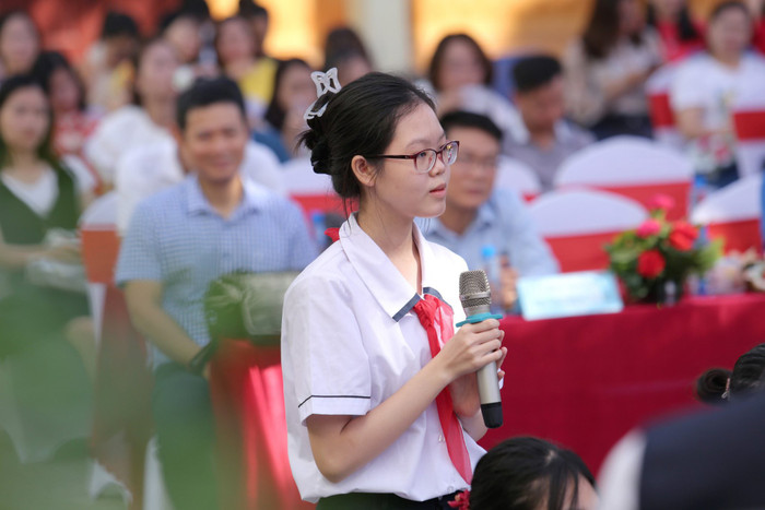 Học sinh lớp 8 chia sẻ một số tình huống đã từ chối trong cuộc sống (Ảnh: HH) Học sinh lớp 8 chia sẻ một số tình huống đã từ chối trong cuộc sống (Ảnh: HH)