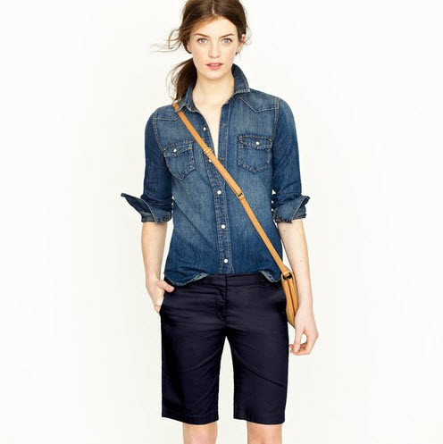 Kết hợp cùngâấp sơ mi jeans sẽ mang lại nét cá tính, phá cách cho phong cách thời trang của bạn. Đừng quên kết hợp cùng đôi giày bệt buộc dây nhé. Xem thêm: Bộ sưu tập váy xinh chào hè 2012. Kết hợp cùngâấp sơ mi jeans sẽ mang lại nét cá tính, phá cách cho phong cách thời trang của bạn. Đừng quên kết hợp cùng đôi giày bệt buộc dây nhé. Xem thêm: Bộ sưu tập váy xinh chào hè 2012.