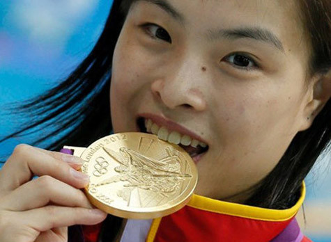 VĐV nhảy cầu nổi tiếng người Trung Quốc, Wu Minxia. VĐV nhảy cầu nổi tiếng người Trung Quốc, Wu Minxia.