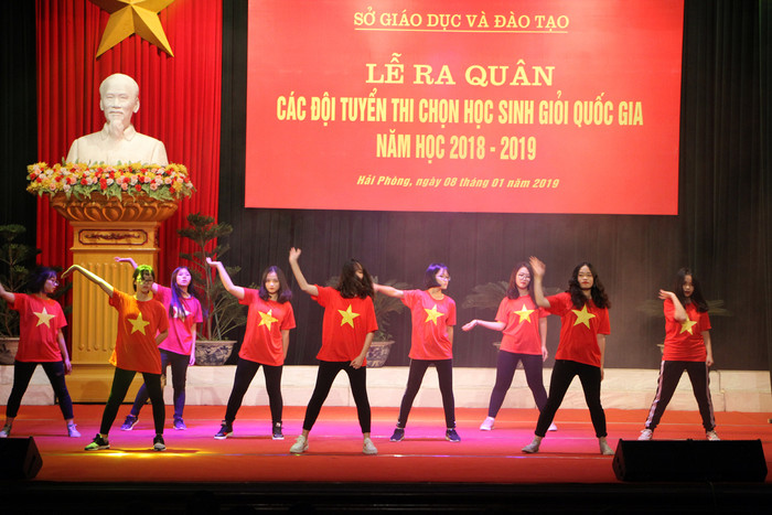 Hải Phòng ra quân các đội tuyển thi chọn học sinh giỏi quốc gia, phấn đấu đạt nhiều giải cao (Ảnh: Lã Tiến) Hải Phòng ra quân các đội tuyển thi chọn học sinh giỏi quốc gia, phấn đấu đạt nhiều giải cao (Ảnh: Lã Tiến)