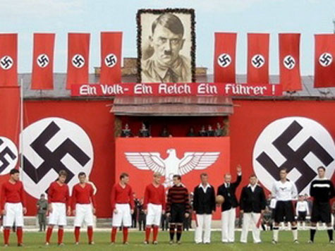 Hình ảnh trong bộ phim "Match" của điện ảnh Nga nhân dịp Ngày Chiến thắng và Euro 2012 (Nguồn: AFP) Hình ảnh trong bộ phim "Match" của điện ảnh Nga nhân dịp Ngày Chiến thắng và Euro 2012 (Nguồn: AFP)