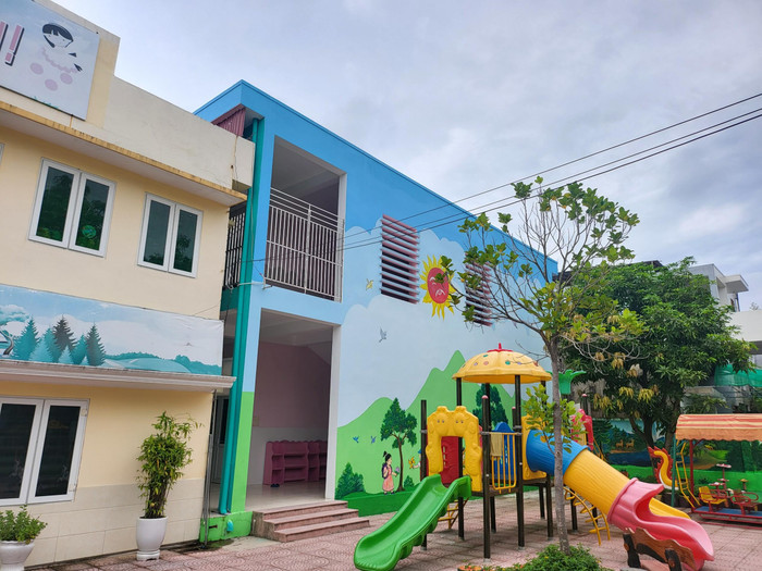 Trường Mầm non Trại Chuối được cải tạo, sửa chữa một số phòng học (Ảnh: Lã Tiến) Trường Mầm non Trại Chuối được cải tạo, sửa chữa một số phòng học (Ảnh: Lã Tiến)