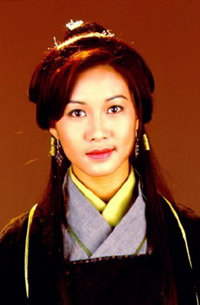 Mộc Uyển Thanh - Triệu Học Nhi qua phiên bản Thiên Long Bát Bộ do đài TVB sản xuất năm 1997. Mộc Uyển Thanh - Triệu Học Nhi qua phiên bản Thiên Long Bát Bộ do đài TVB sản xuất năm 1997.