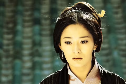 Ân Tố Tố - Vương Viên Khả trong Tân Ỷ Thiên Đồ Long Ký do Hoa Nghị sản xuất năm 2009.