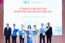 Trao quyền tự quy định và công nhận GS, PGS giúp gia tăng cơ hội thu hút nhân tài về nước