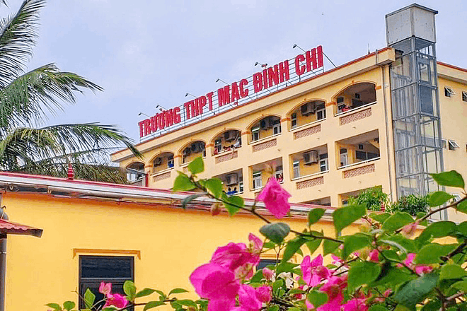 thpt-mac-dinh-chi.png