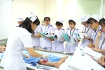 Nhiều đại học đa ngành đào tạo Điều dưỡng: ĐBQH, chuyên gia lo ngại