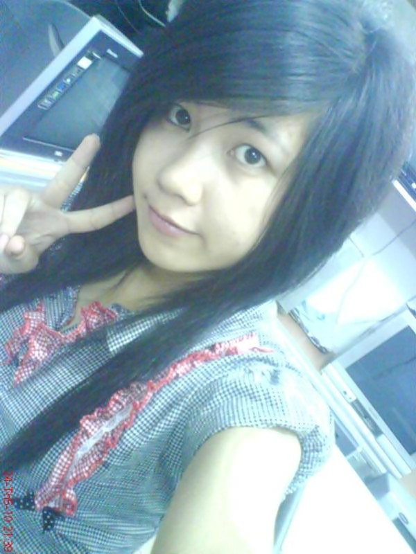 Bích Ngọc là cô gái vui tính và hiền lành