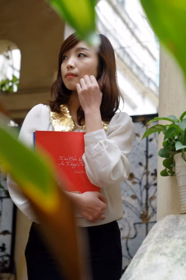 Thu Phương là cô gái rất vui vẻ, hòa đồng và thân thiện. Thu Phương rất muốn được làm quen với các bạn trên mọi miền Tổ Quốc