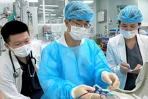 Nếu miễn học phí, chất lượng bác sĩ nội trú sẽ được nâng cao từ đầu vào lẫn đầu ra