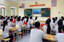 Quản lý dạy thêm, học thêm: Hiệu trưởng cho rằng không thể chỉ “siết”, cần giải quyết từ gốc rễ