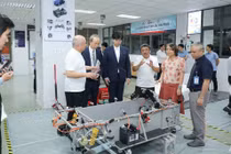 Trường đại học phải tham chiếu quốc tế nếu muốn mở ngành mới: Nên hay không?