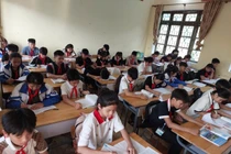 Học sinh Trường Tiểu học và Trung học cơ sở Yên Vượng (xã Cai Kinh, tỉnh Lạng Sơn). Ảnh: website nhà trường