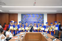 UTT trao bằng thạc sĩ ngành đường sắt, góp phần phát triển nguồn nhân lực cho các dự án trọng điểm