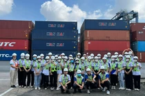 Sinh viên được trải nghiệm môi trường làm việc thực tế. (Ảnh: website nhà trường)