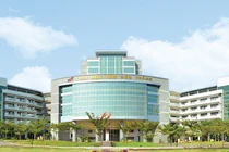 Trường ĐH Tôn Đức Thắng: Nguồn thu từ khoa học công nghệ giảm, số lượng giáo sư khiêm tốn