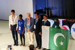 Học sinh Việt Nam giành Giải thưởng “STEM for All” tại Olympic Vật lí Quốc tế 2025