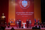 UEB trao bằng tốt nghiệp cho hơn 1.500 tân cử nhân, thạc sĩ, tiến sĩ