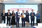 ĐHQGHN và CT Group ký kết hợp tác trong đào tạo, nghiên cứu các lĩnh vực công nghệ chiến lược