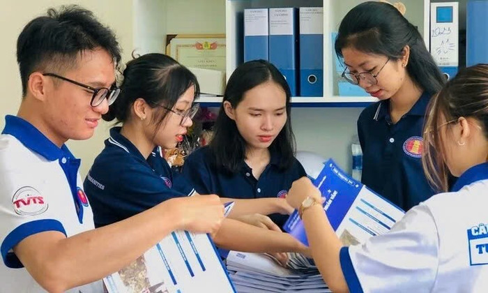 Sinh viên ngành Lưu trữ học, Trường Đại học Khoa học xã hội và Nhân văn - Đại học Quốc gia Thành phố Hồ Chí Minh. Ảnh: website nhà trường dbf60de4db256e7b3734.jpg